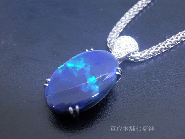 Pt900/Pt850コンビ ブラックオパールネックレス 8.98ct・メレダイヤモンド 0.43ct