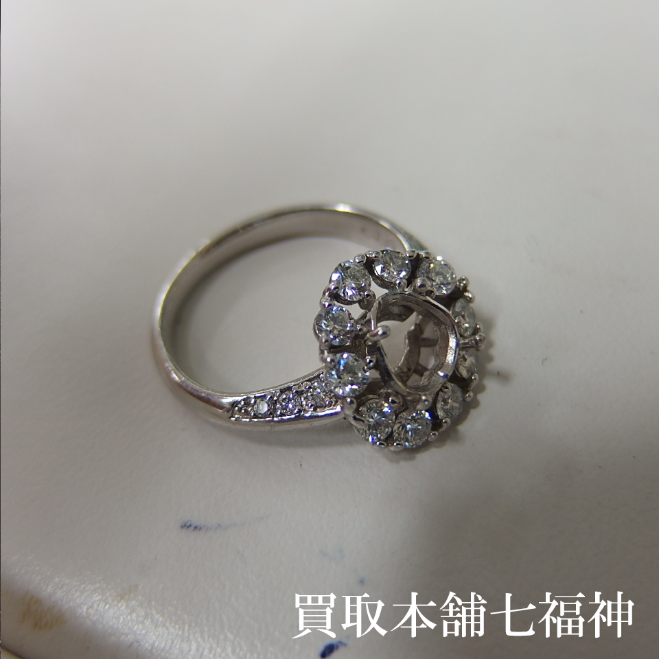 Pt900 中石無しのプラチナリング メレダイヤ付きの買取事例
