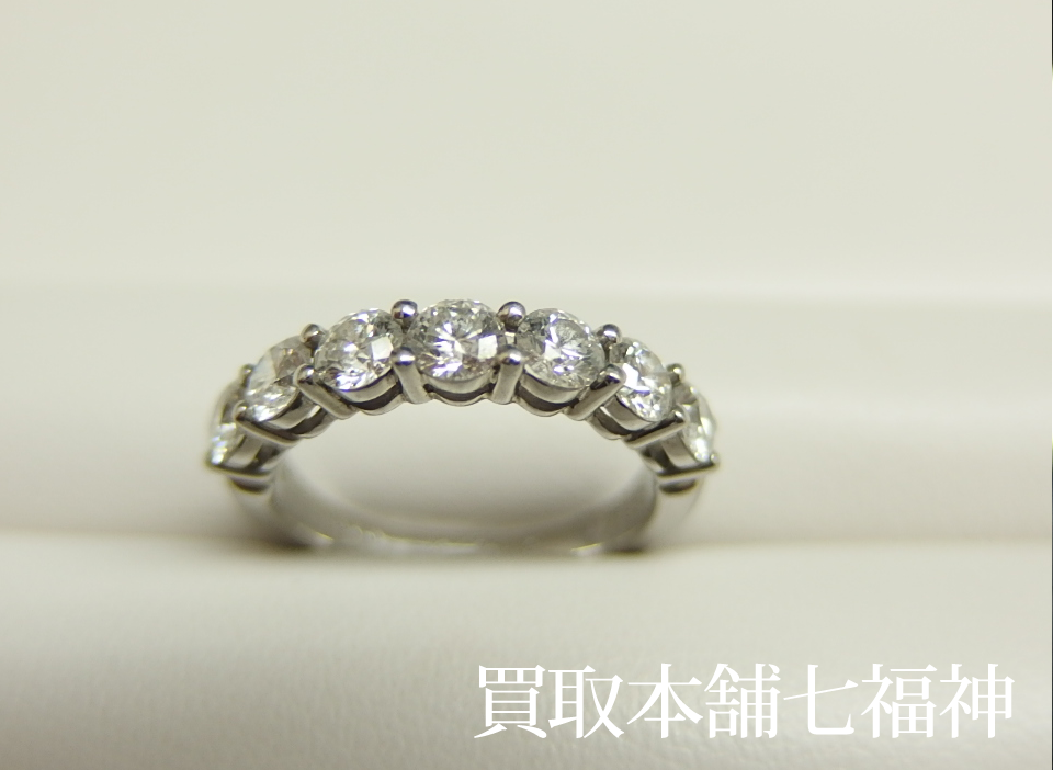 Pt950 TIFFANY(ティファニー) ハーフサイクル シェアドプロングダイヤモンドリングの買取事例