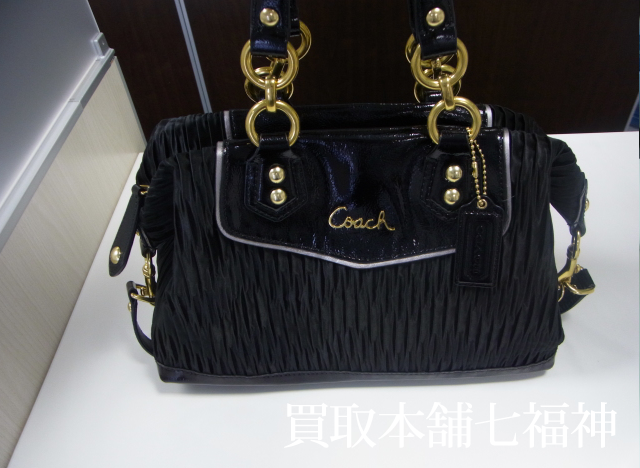 COACH（コーチ）2WAYショルダーバッグの買取事例