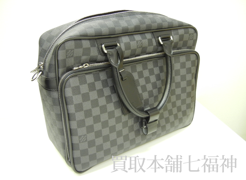 LOUIS VUITTON(ルイ・ヴィトン) ダミエグラフィット イカールの買取事例