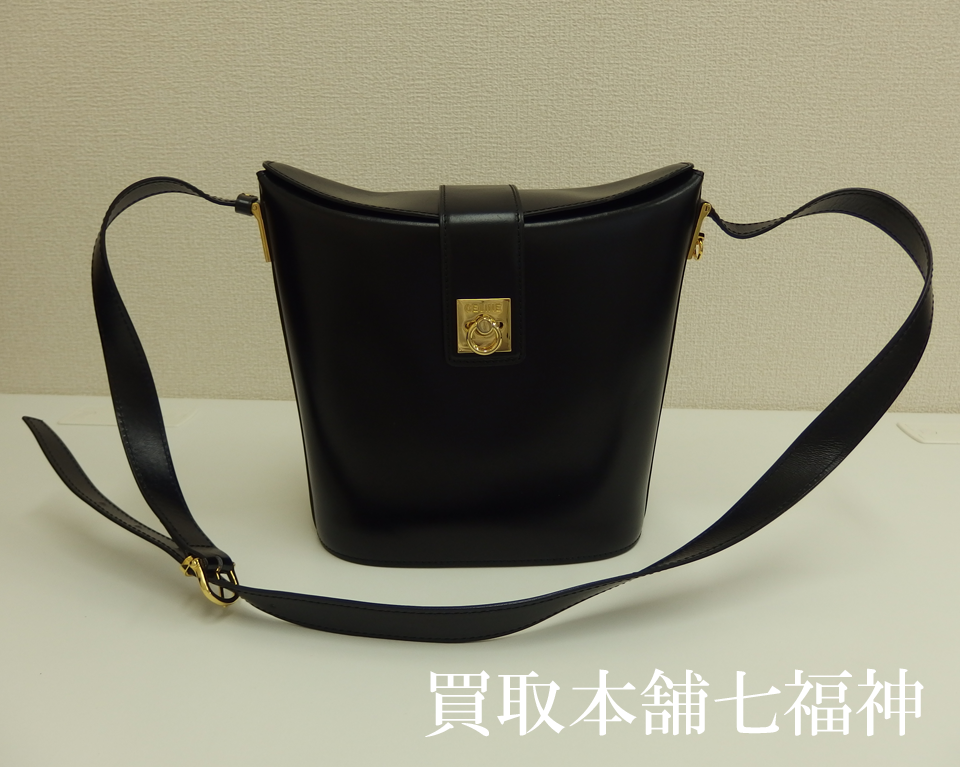 CELINE(セリーヌ) ショルダーバッグの買取事例