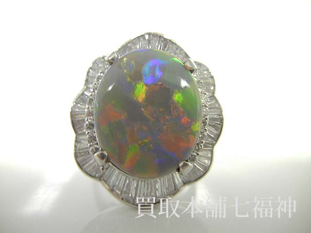 Pt900 オパールリング 03.99ct D2.12ctの買取事例