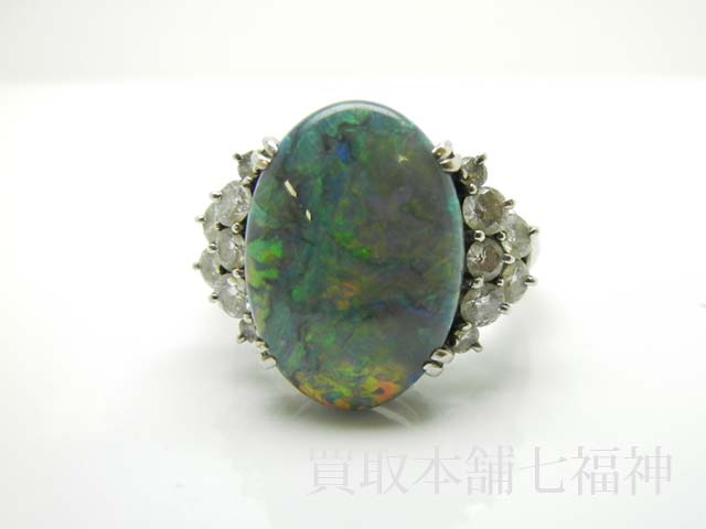 Pt900 ブラックオパールリング8.31ct D0.96ctの買取事例
