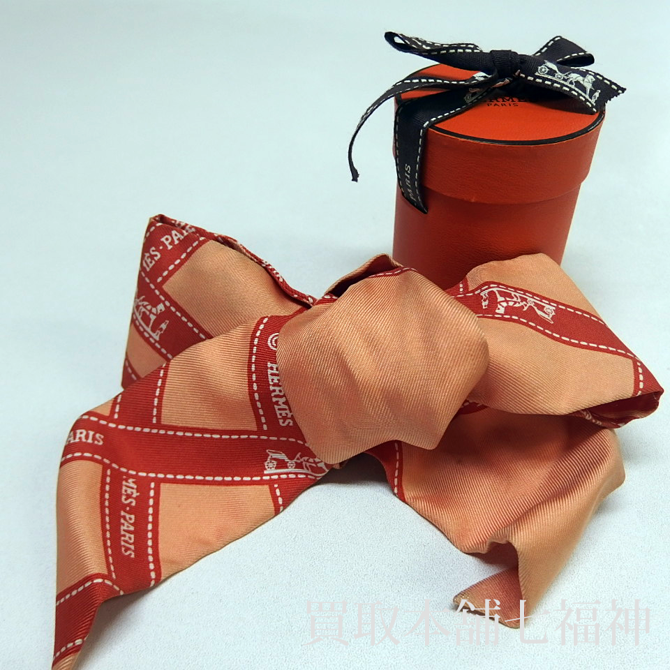 HERMES(エルメス) ツイリースカーフ 48379の買取事例