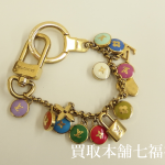LOUIS VUITTON(ルイヴィトン)ポルト クレパスティーユ キーリング