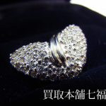 1ct以上のメレダイヤが付いたプラチナペンダント