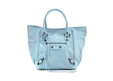 バレンシアガの水色のバッグ