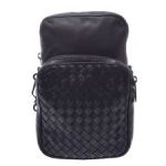 Bottega Veneta ボッテガ・ヴェネタ ショルダーバッグ イントレチャート ブラック ラムスキン