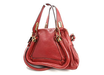 クロエの赤色の革のバッグ
