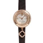Van Cleef & Arpels ヴァンクリーフ&アーペル チャームミニウォッチ PG/革 ベゼルダイヤ