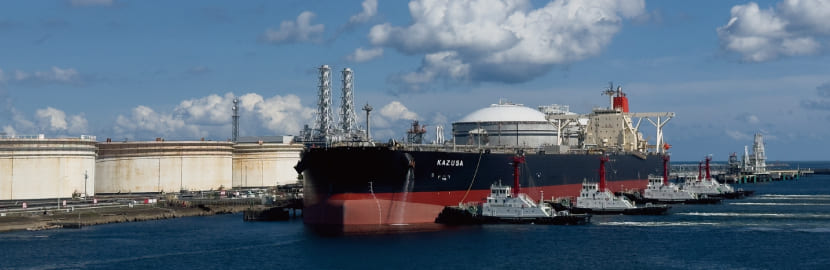 原油価格は急騰し日経平均は急落